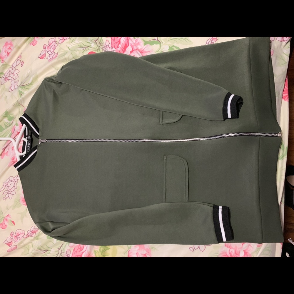 Bomber jacket